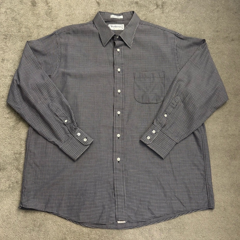 Burberry’s London Classic Check Long Sleeve Button Up Shirt Vintage